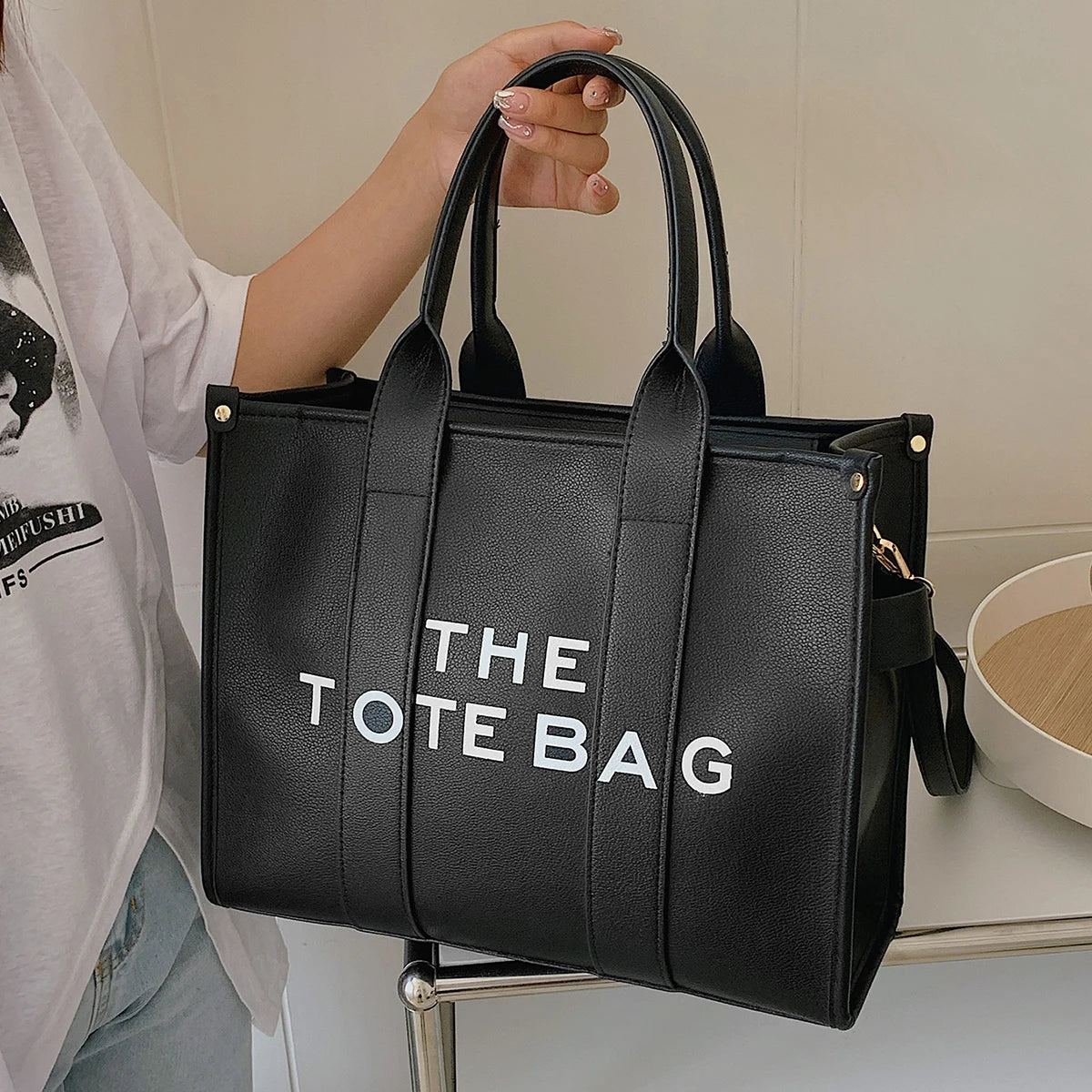 THE TOTE BAG Vinipiel